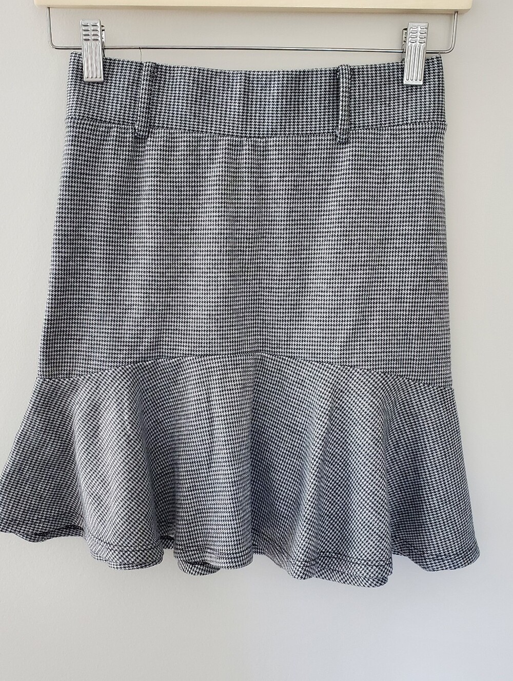 Altar'd State B&W Houndstooth Flare Mini Skirt Sz S Dark Academia Whimsigoth